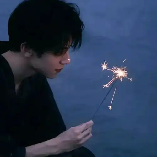 ins唯美情头
