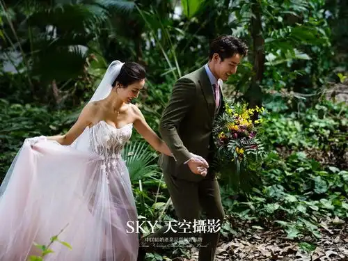 要结婚了,拍什么风格的婚纱照好呢有一种风格你一定要拍
