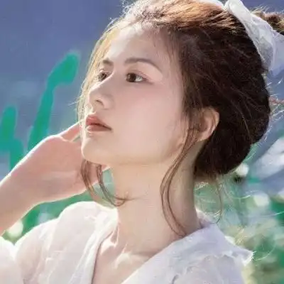 森系女生头像晚点也没关系,因为你值得等
