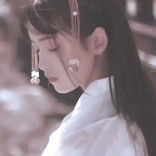 脸型圆满的女人会有好的婚姻生活,幸福美满
