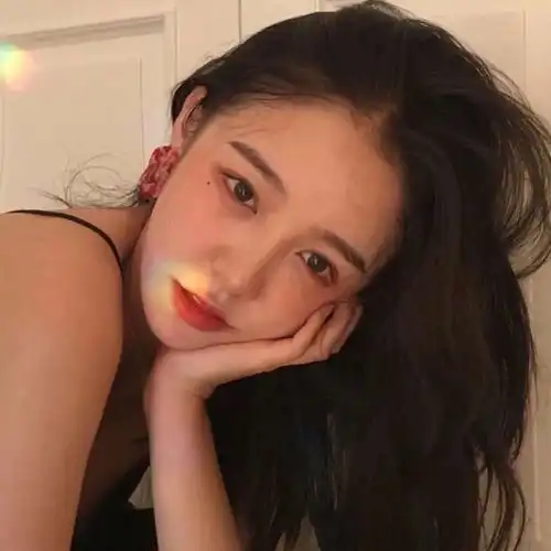女生叫你这3个称呼,100是暗恋你,在等你主动表白呢
