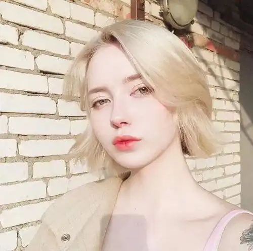 今秋短发,这样整才时髦
