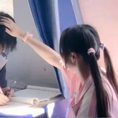 六一和你对象一起换的可爱系情侣昵称
