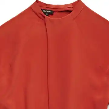 escada2013年初秋系列橙色短外套
