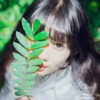 非主流扣扣唯美女生头像我只是自导自演的小丑森系女生头像
